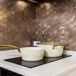 公寓 Sunny Modern 1br Retreat With Cozy Balcony