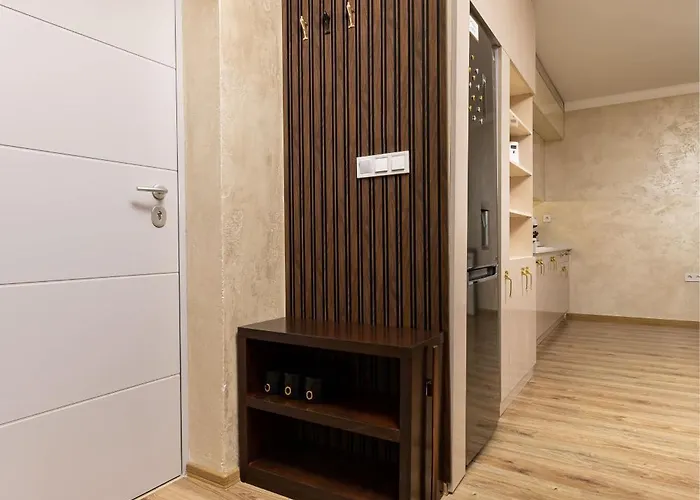 Sunny Modern 1br Retreat With Cozy Balcony Filibe